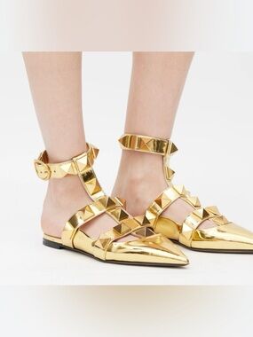 Valentino Roman Rockstud Flats 🌟 Size 41/US10